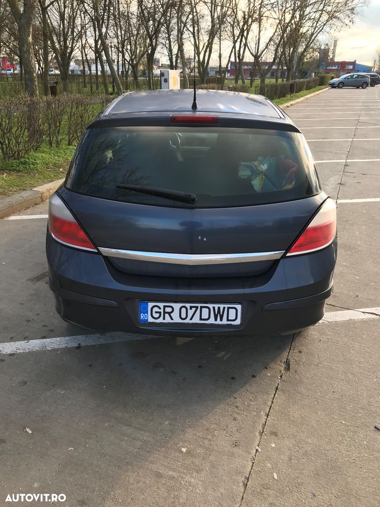 Opel Astra - 4