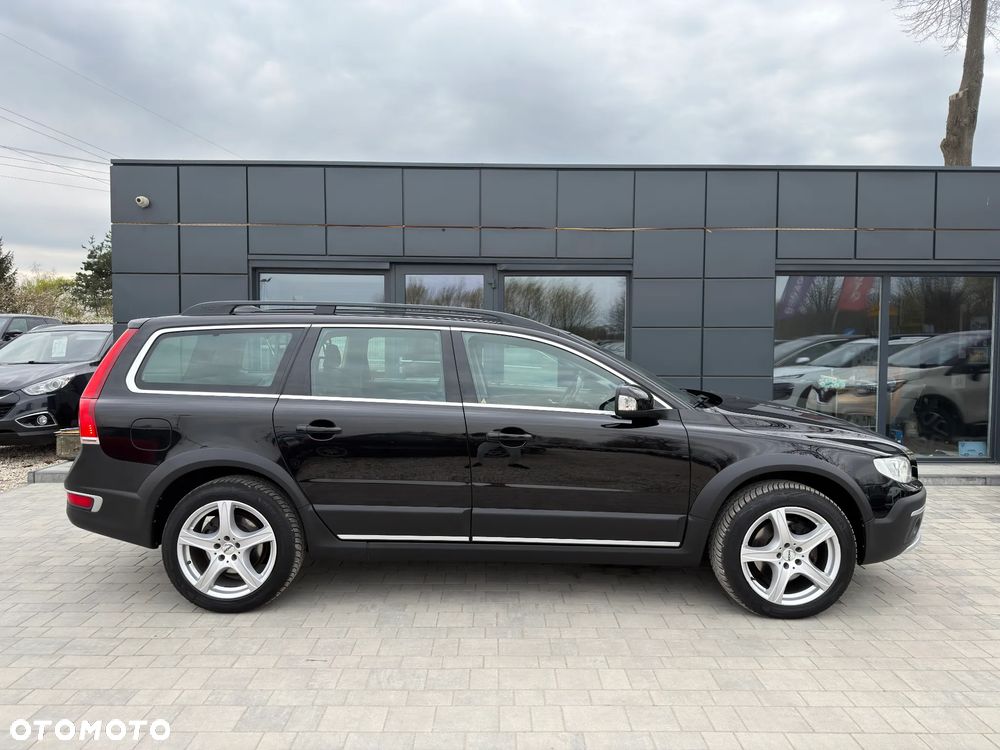 Volvo XC 70 ver-d4-drive--e-dynamic-momentum - 22