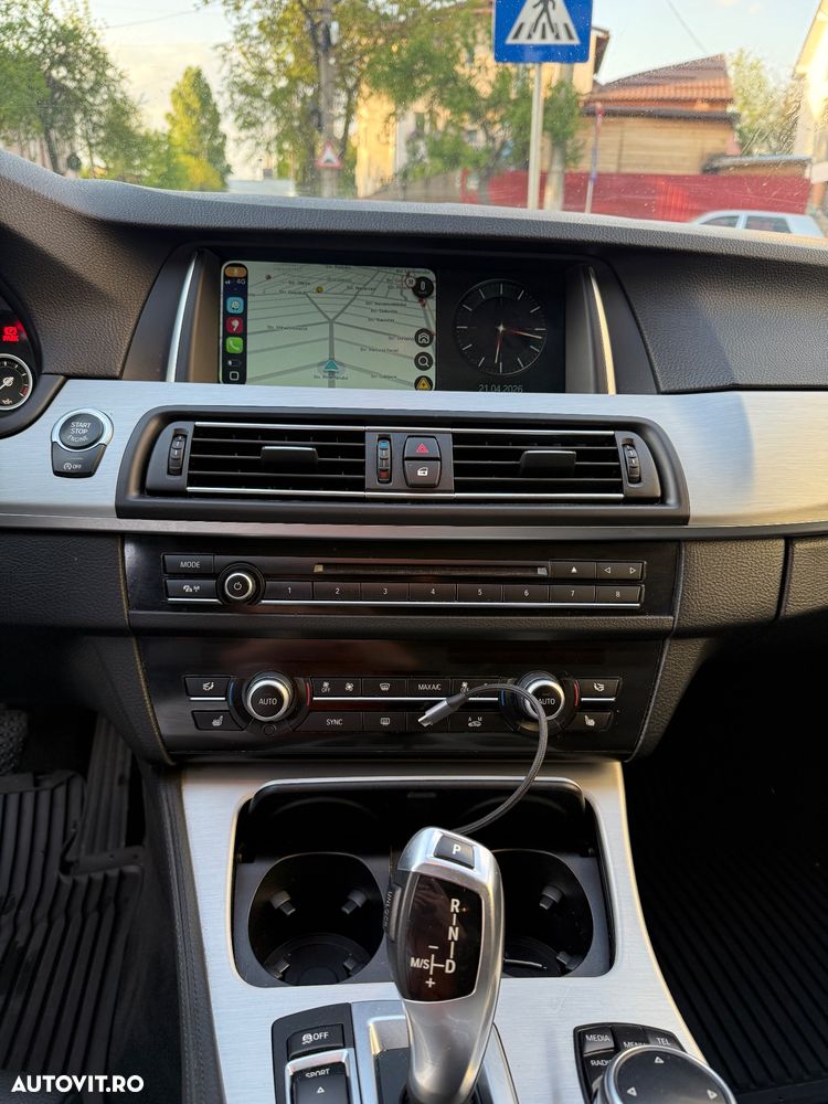 BMW Seria 5 520d xDrive - 4