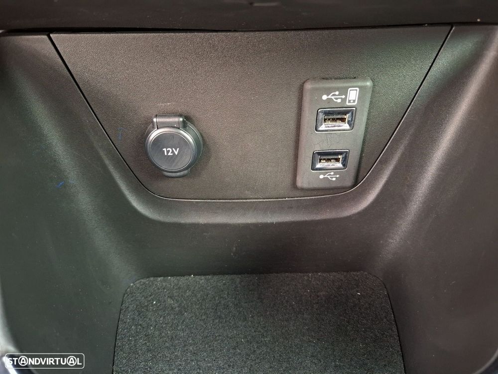 Opel Crossland 1.2 T Elegance - 24