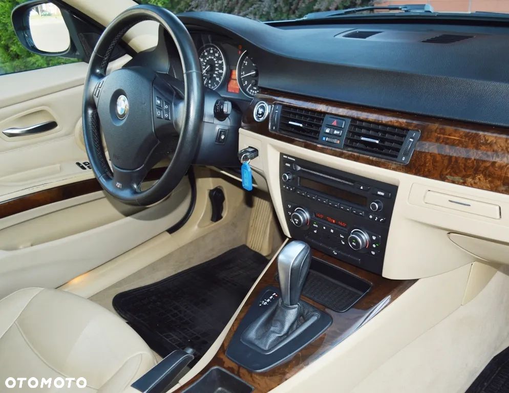 BMW Seria 3 - 36