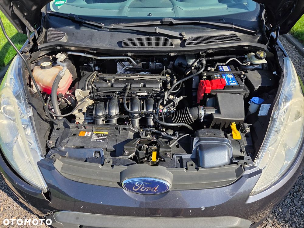 Ford Fiesta 1.4 Titanium - 11