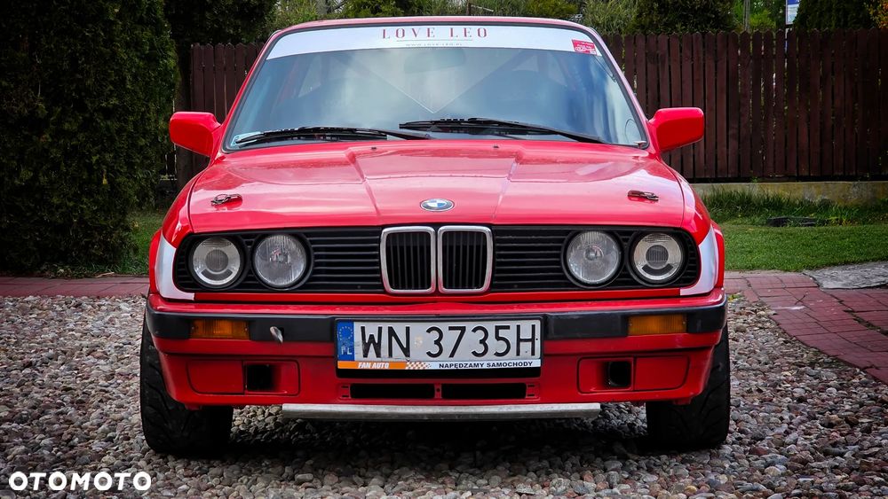 BMW Seria 3 318is - 2