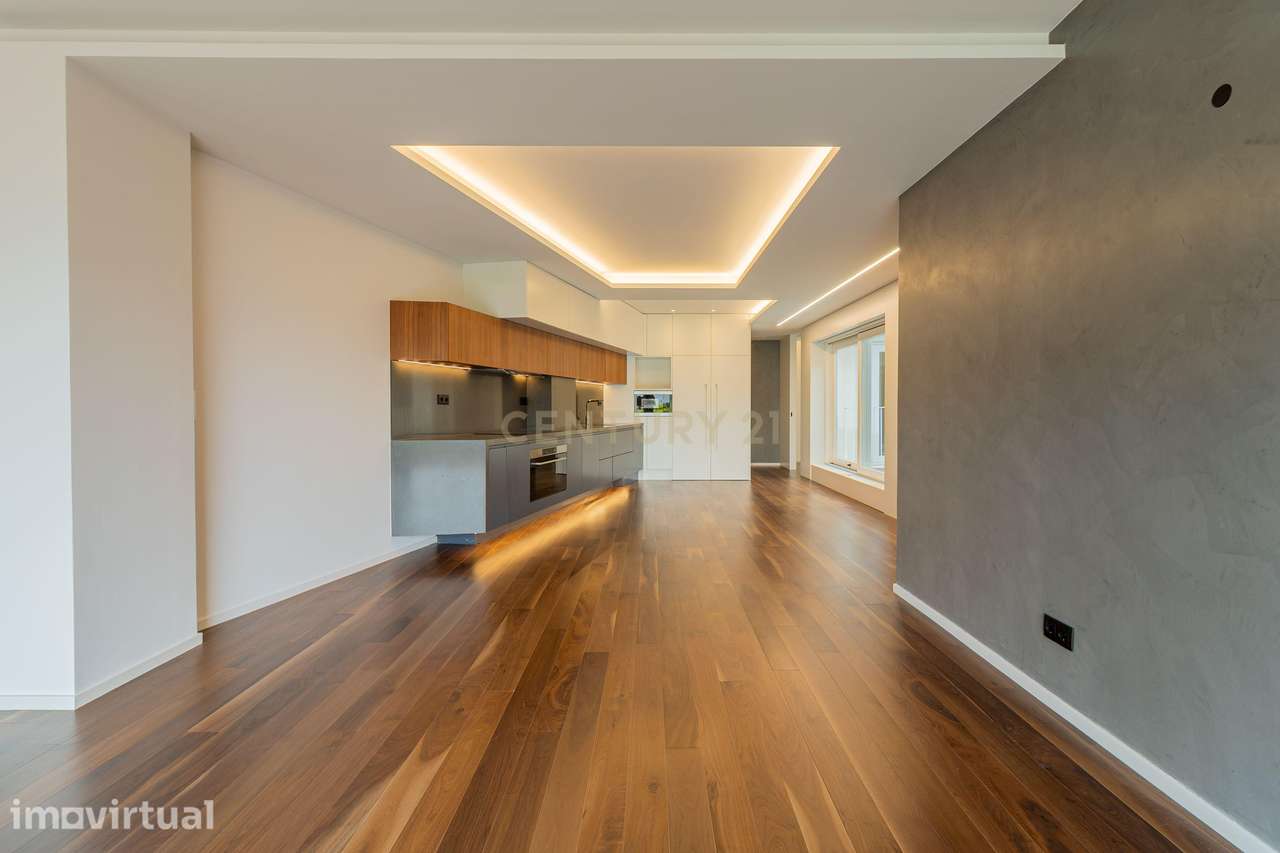 Apartamento de Charme na Praça da República, Viva no Coração de Viana - Grande imagem: 3/22