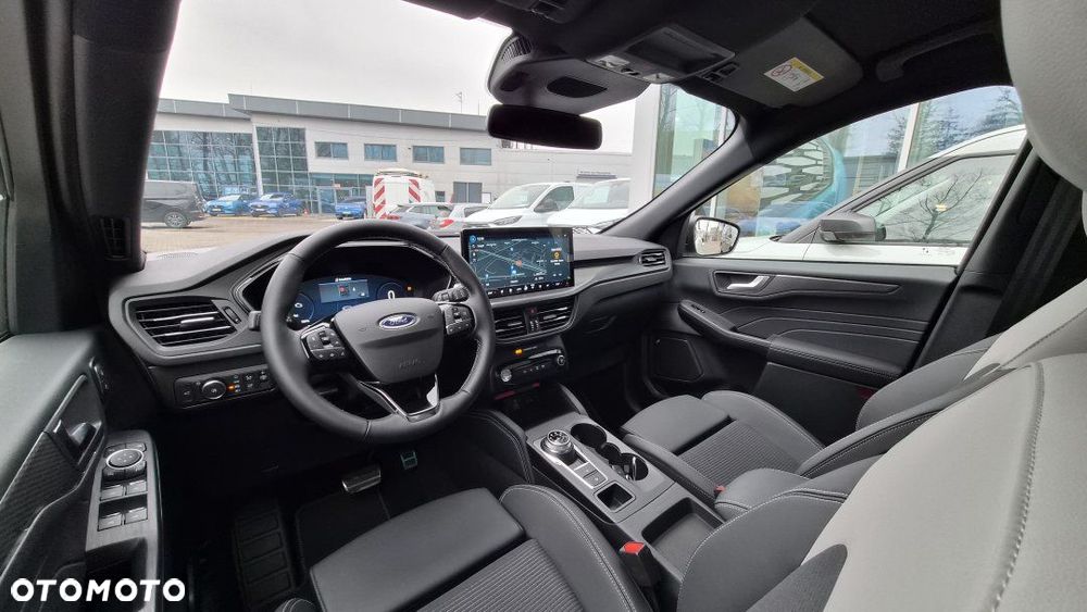 Ford Kuga - 17