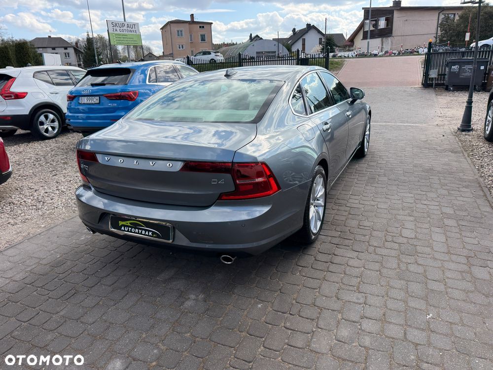 Volvo S90 D4 Inscription - 32