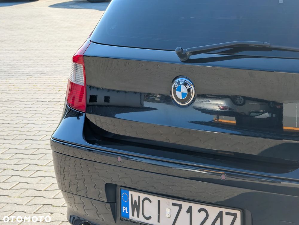 BMW Seria 1 120i - 12