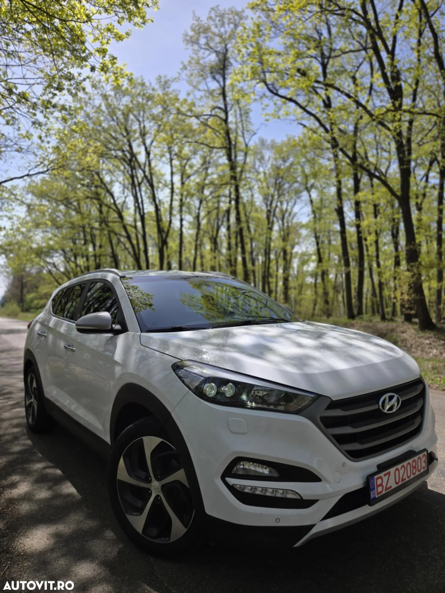 Hyundai Tucson blue 1.7 CRDi 2WD DCT Premium - 9