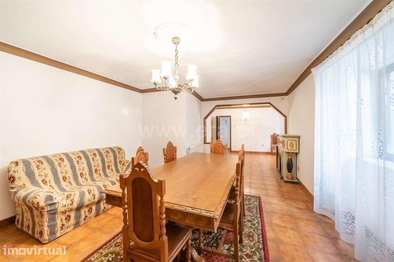 Moradia Geminada T5 / Fundão, Silvares - Grande imagem: 4/20