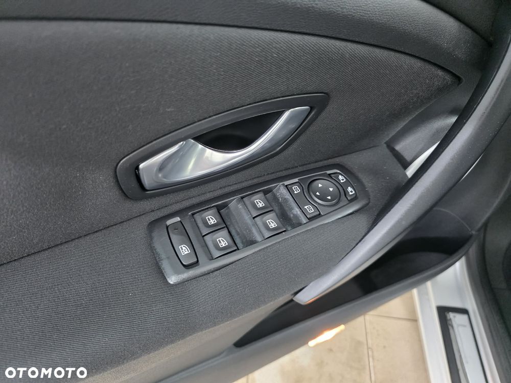 Renault Megane 1.6 16V 110 Dynamique - 14
