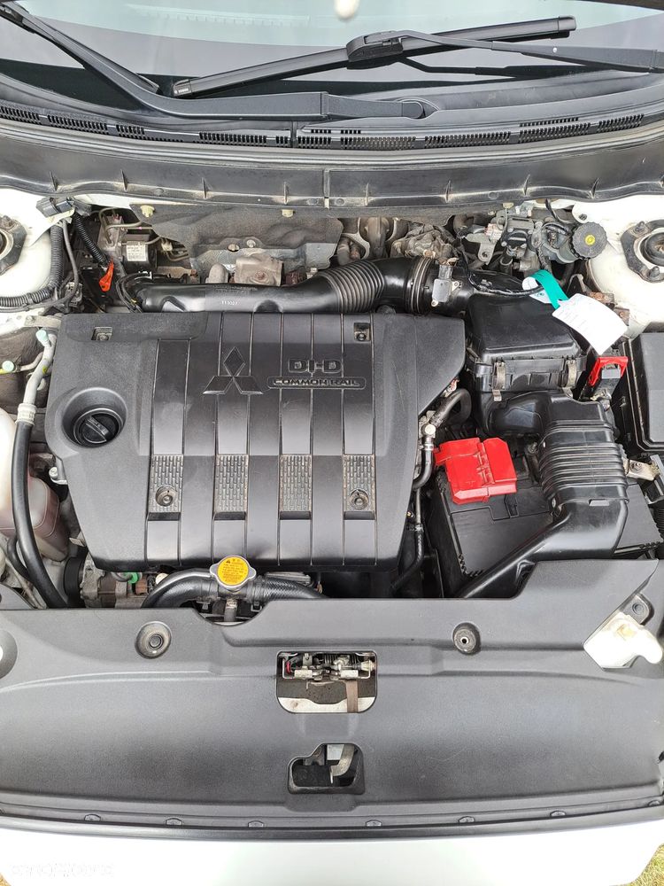 Mitsubishi ASX 1.8 DID Invite 4WD AS&G - 36