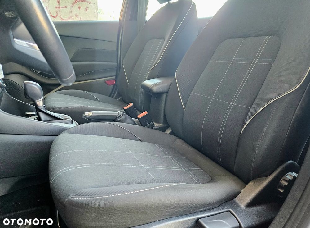 Ford Fiesta - 24