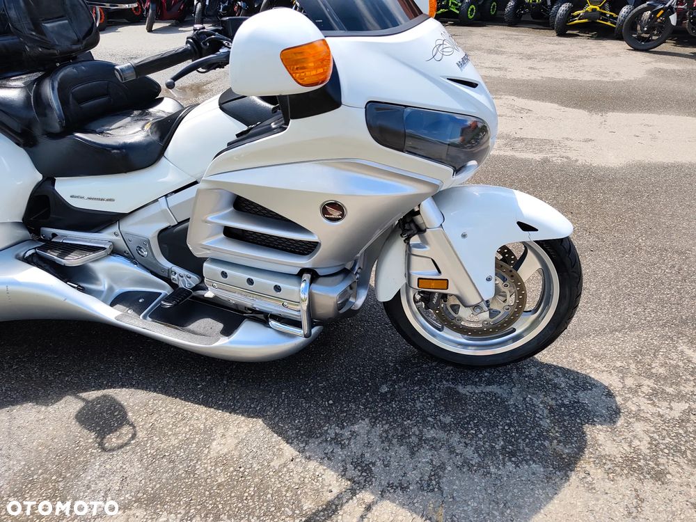 Honda GL - 19