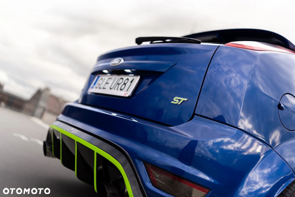 Ford Focus - 8