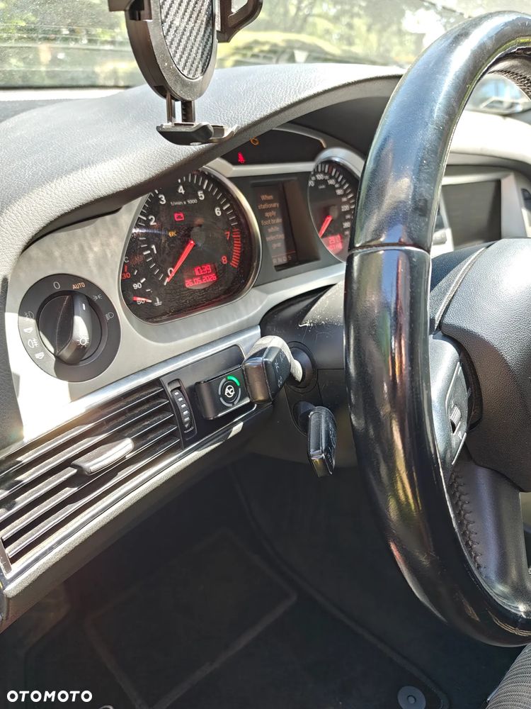 Audi A6 Avant 2.4 Multitronic - 13