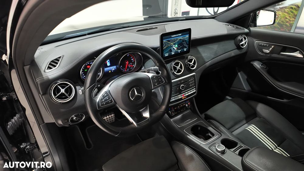 Mercedes-Benz GLA 220 4MATIC 7G-DCT Peak Edition - 13