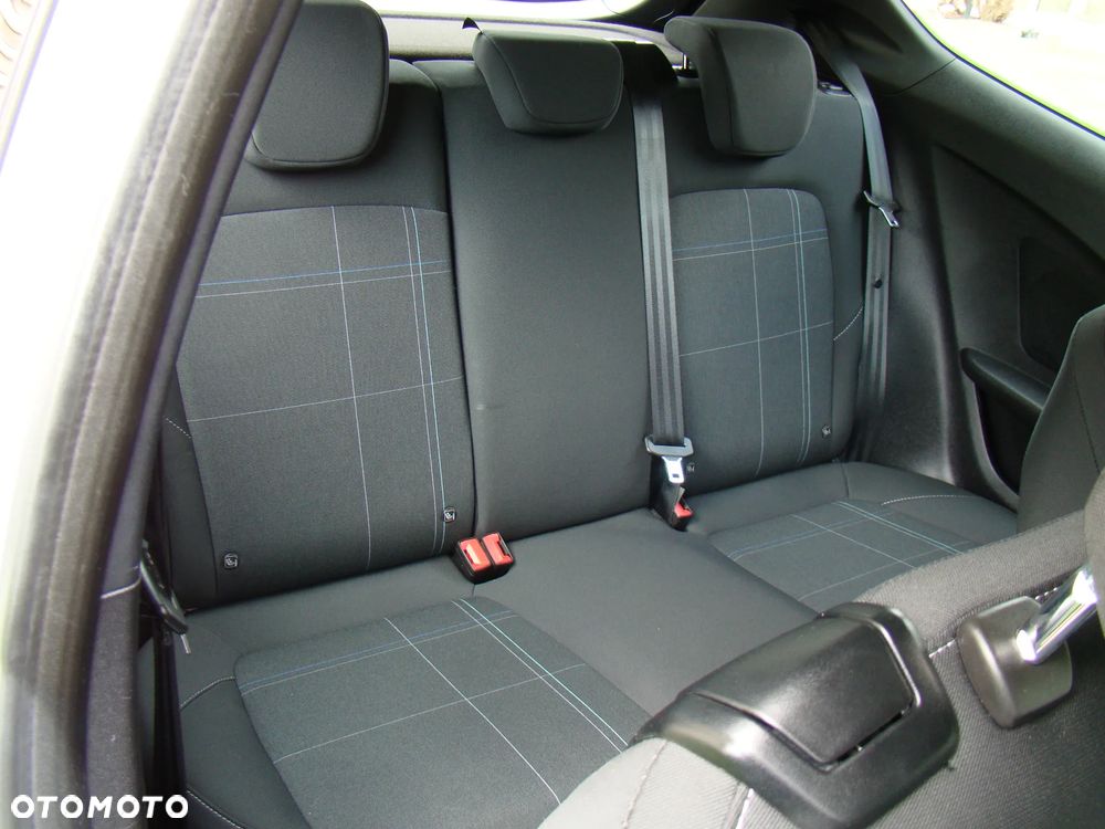 Ford Fiesta 1.1 S&S COOL&CONNECT - 25