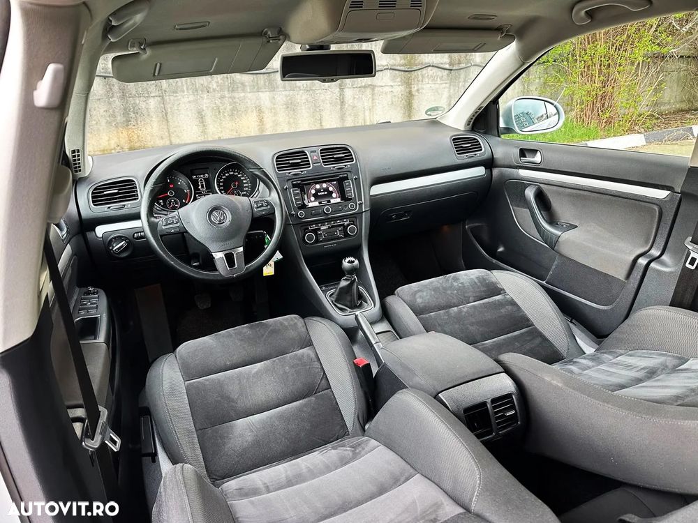 Volkswagen Golf 1.6 TDI BlueMotion Technology Comfortline - 6