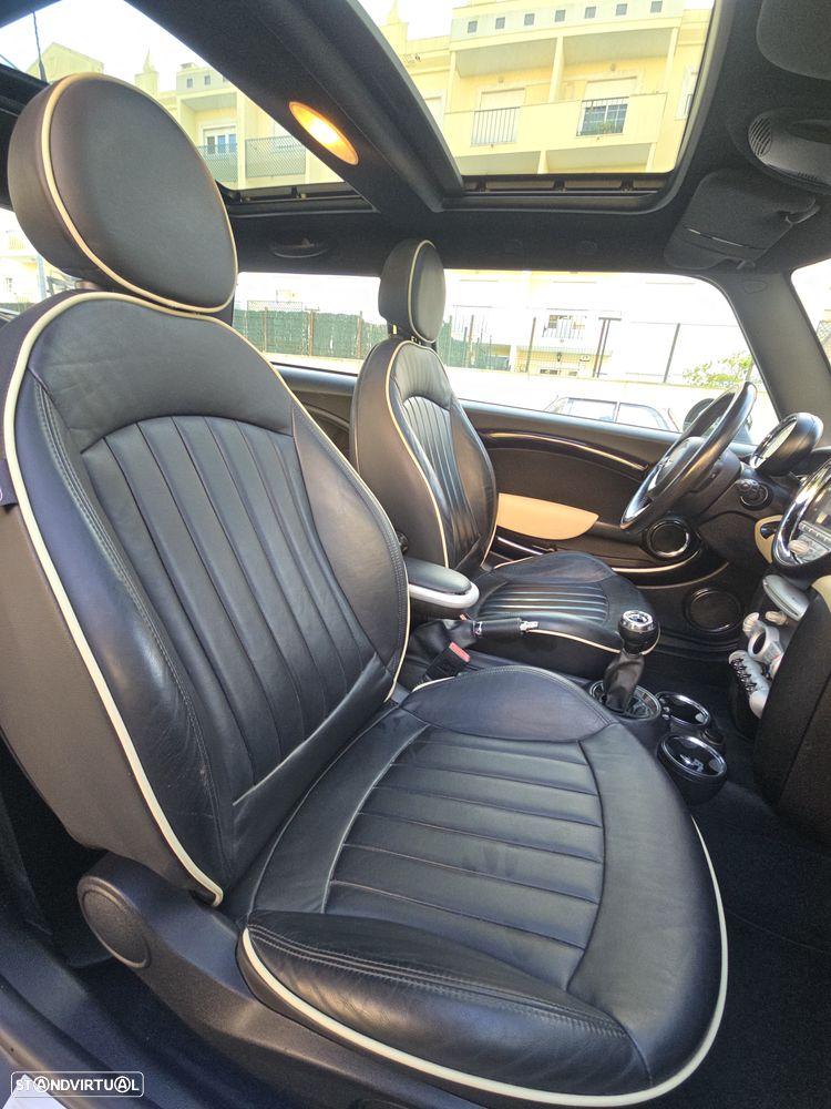 MINI 3 Portas Cooper D - 15