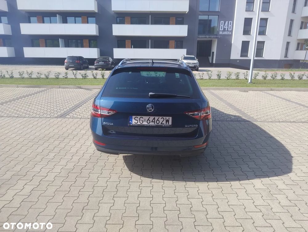 Skoda Superb 2.0 TDI Style DSG - 3