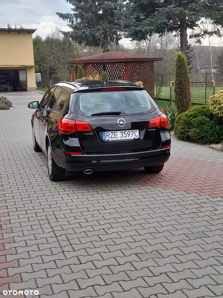 Opel Astra 1.4 T Sport - 8