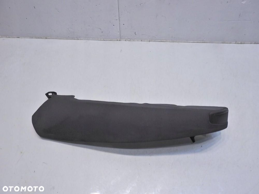 BOCZEK KANAPY LEWY TYŁ VW GOLF V 1K4885703 - 7