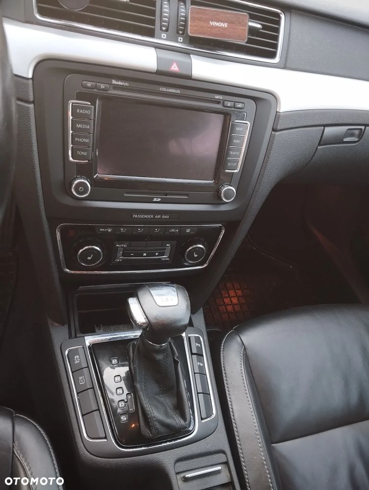 Skoda Superb 1.8 TSI Comfort DSG - 6