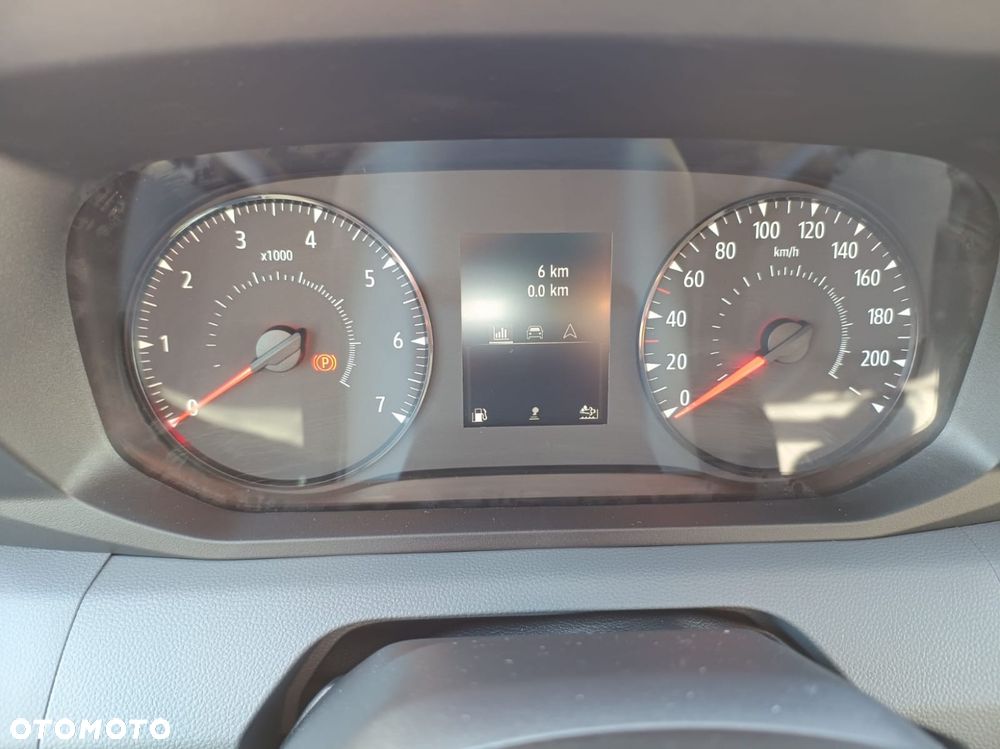 Renault Nowy Master - 9