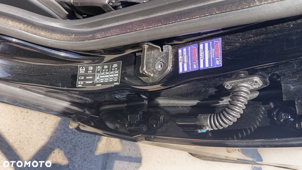 Volvo V70 2.0 - 23
