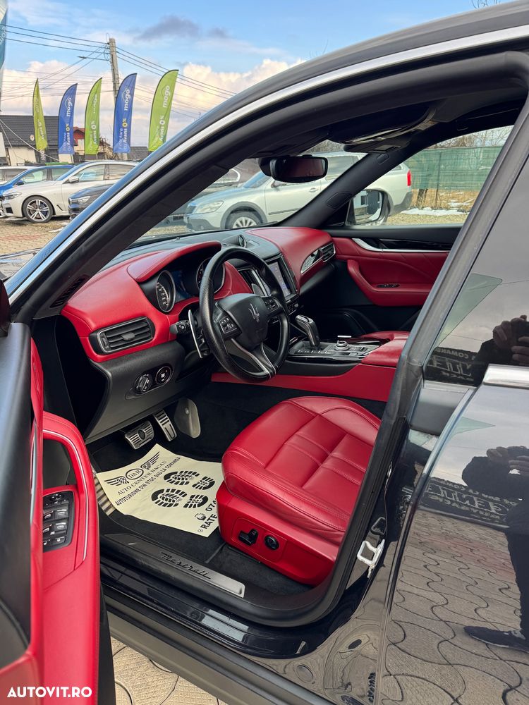 Maserati Levante - 11