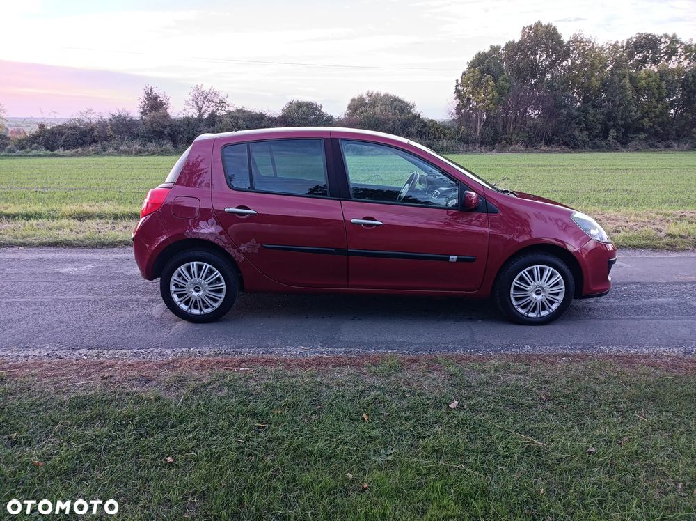 Renault Clio 1.2 16V 75 Dynamique - 31