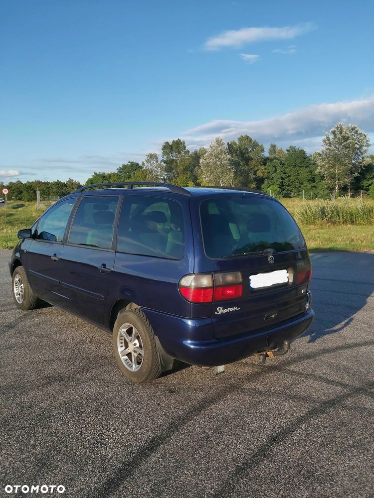 Volkswagen Sharan - 3