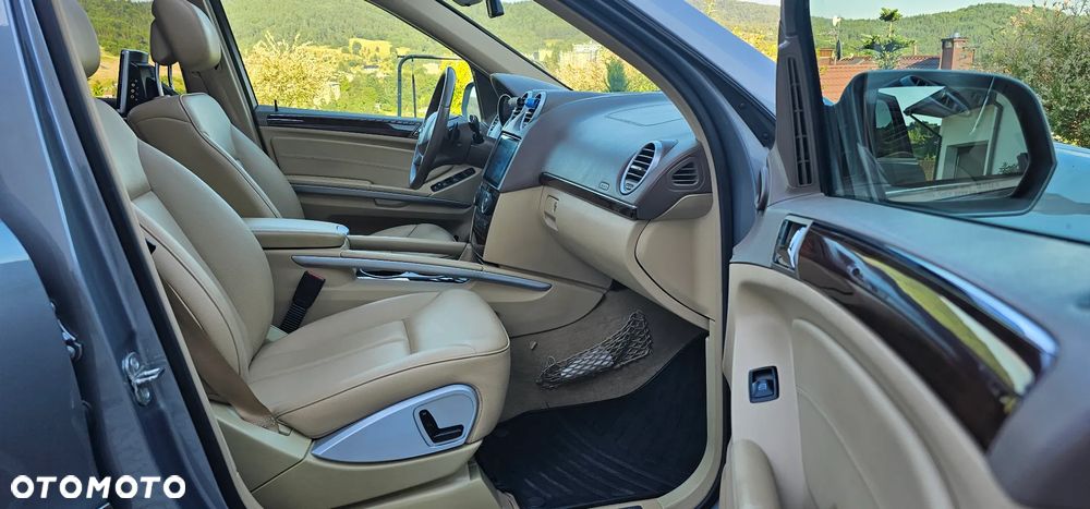 Mercedes-Benz GL 450 4Matic 7G-TRONIC - 11