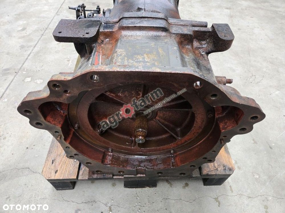 Skrzynia biegów Massey Ferguson 8210, 8220, 6485 - 3
