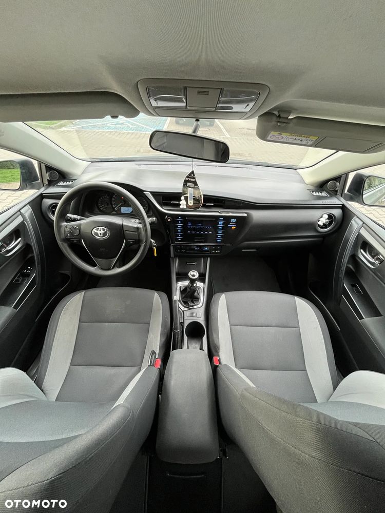 Toyota Auris 1.6 Comfort - 8