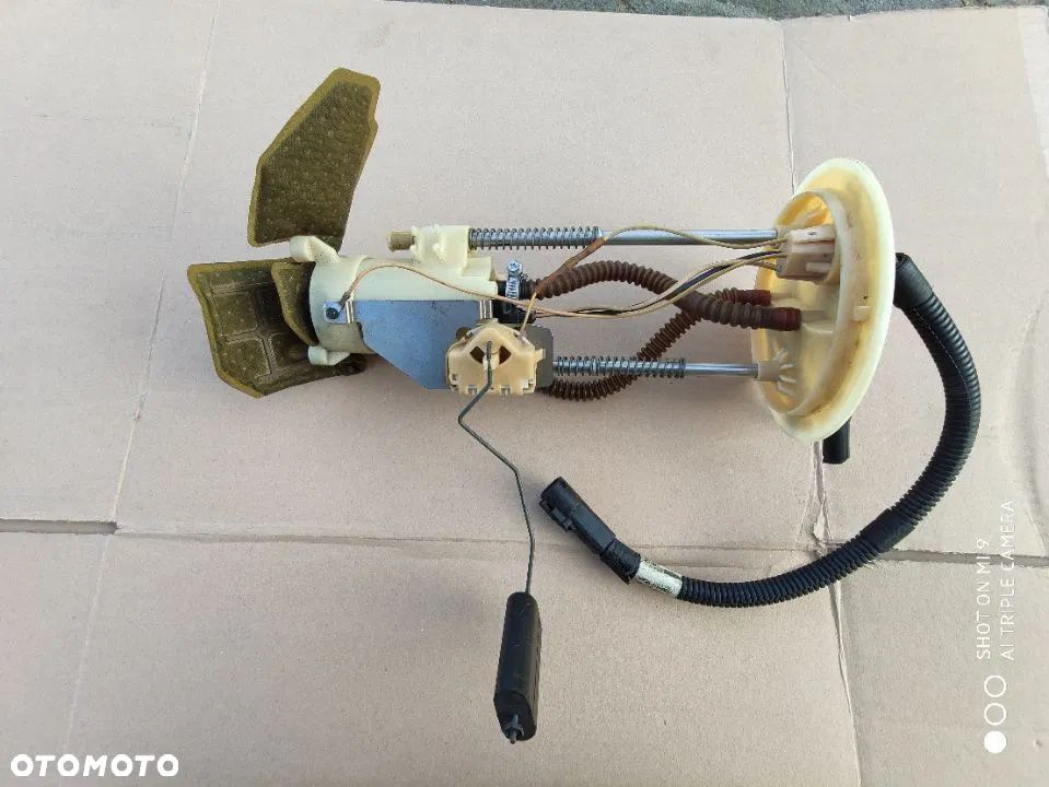 pompa paliwa lincoln navigator ford expedition - 1