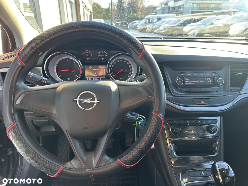 Opel Astra 1.6 CDTI Enjoy - 13