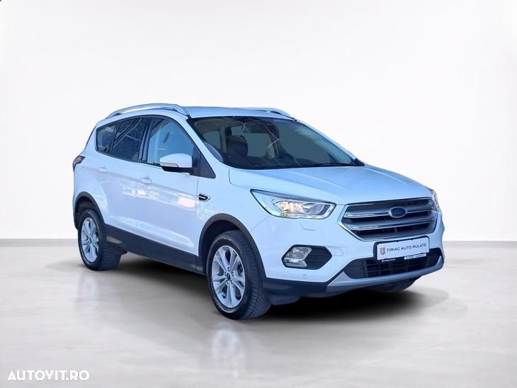 Ford Kuga - 9