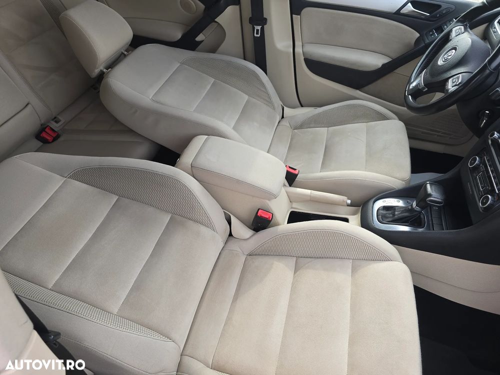 Volkswagen Golf 1.4 TSI BlueMotion Technology DSG Highline - 10