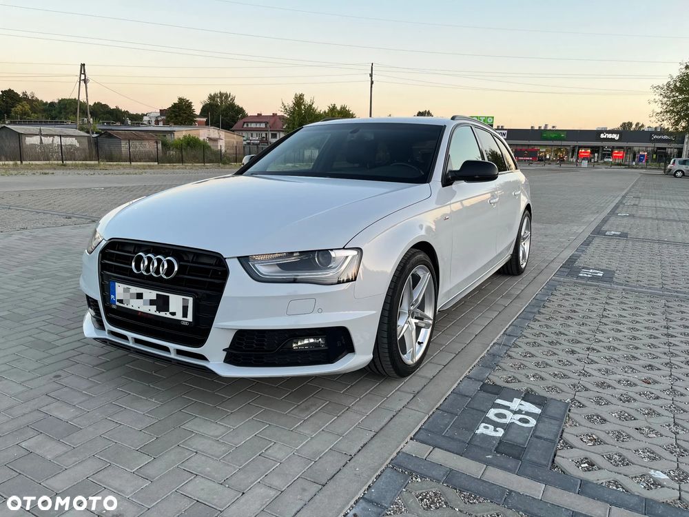 Audi A4 Avant 2.0 TDI DPF clean diesel S line Sportpaket - 3