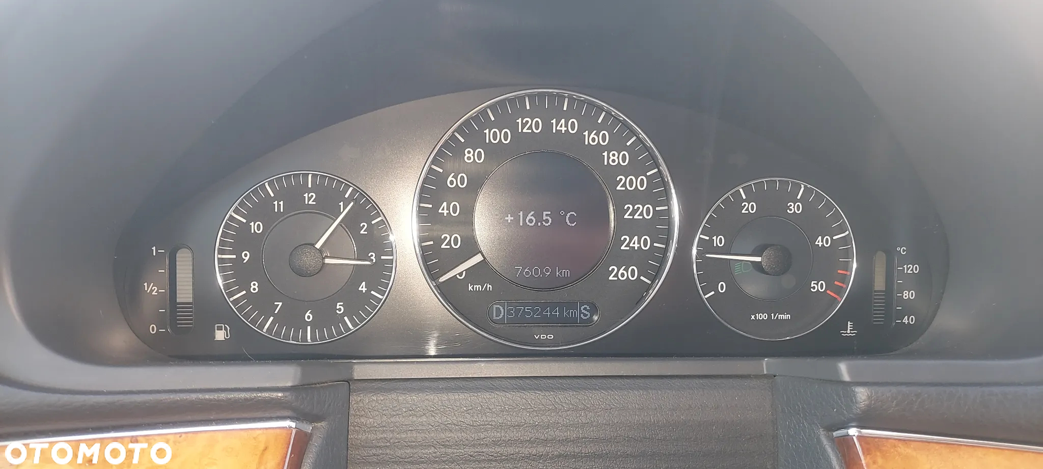 Mercedes-Benz Klasa E - 19