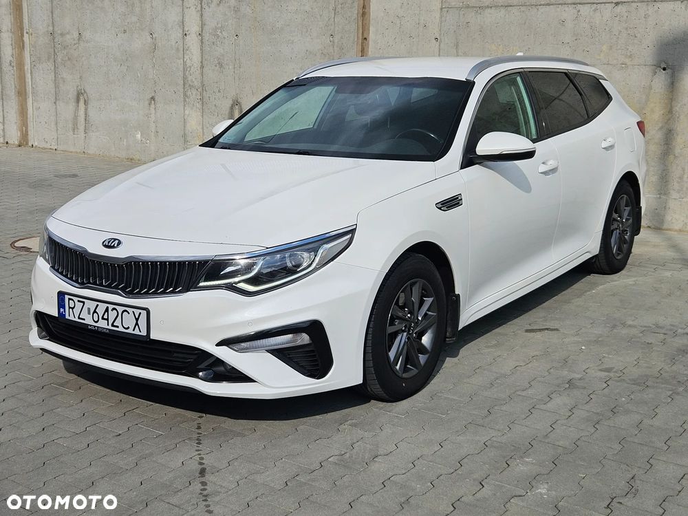 Kia Optima 1.6 T-GDI M DCT - 1