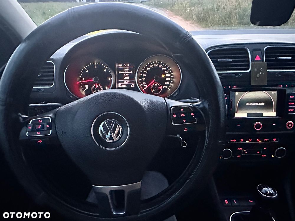 Volkswagen Golf 2.0 TDI Highline - 21