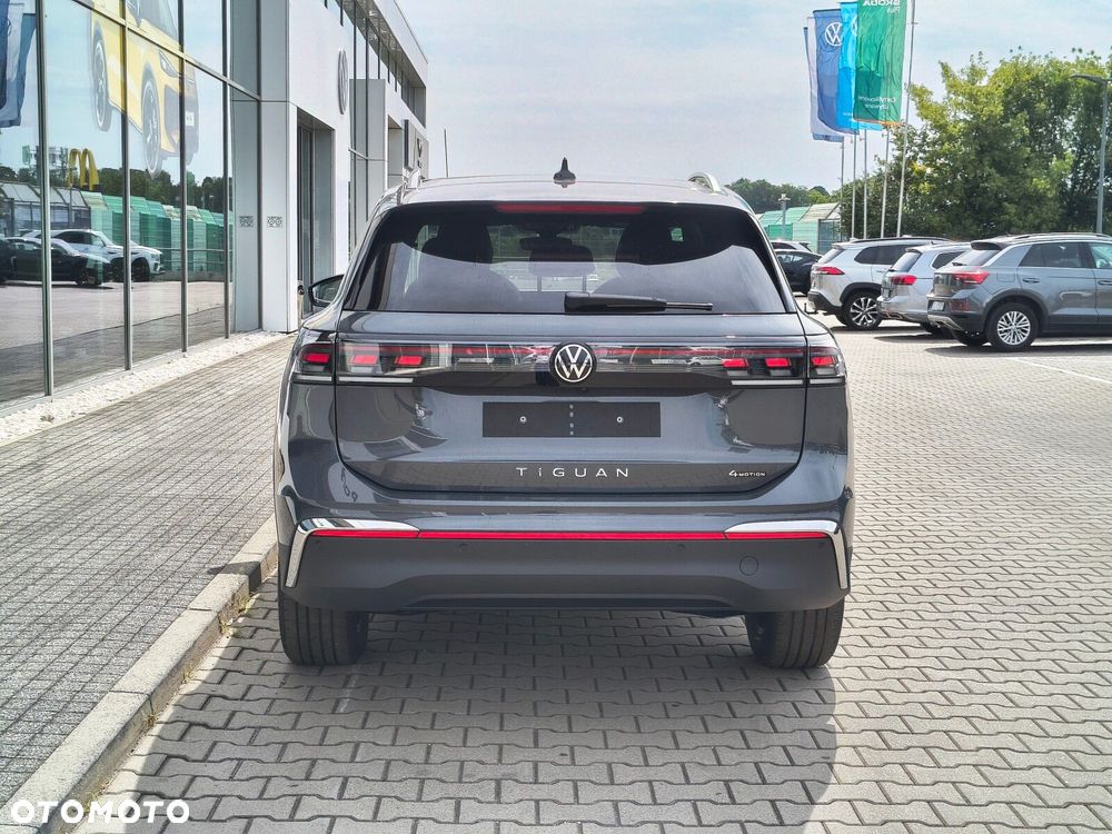 Volkswagen Tiguan - 7