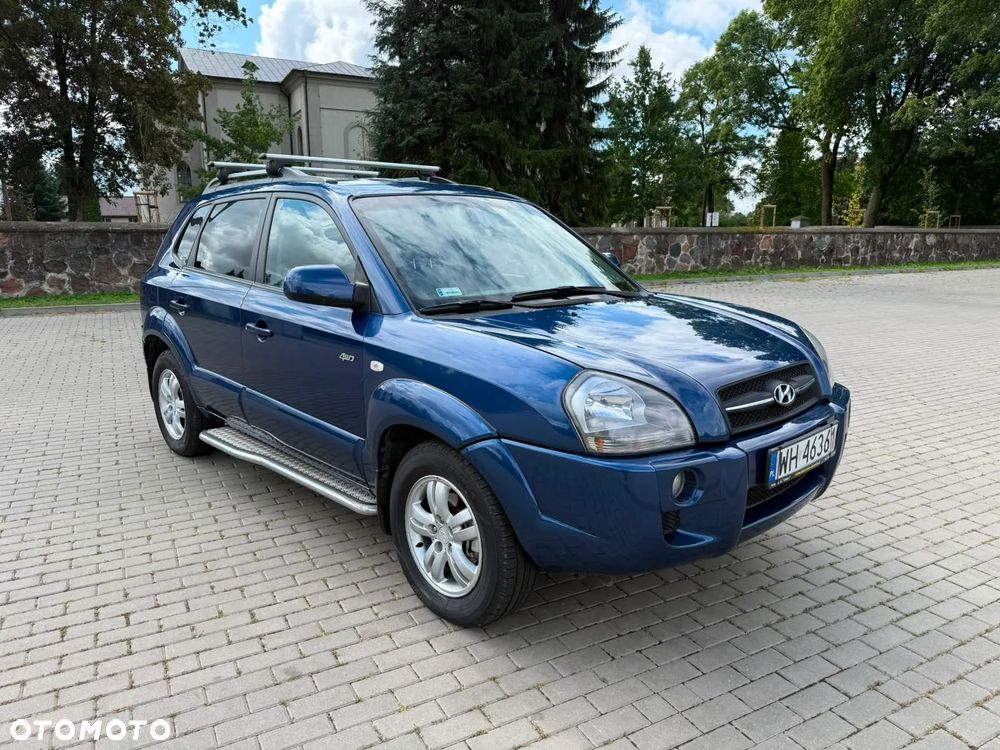 Hyundai Tucson 2.0 CRDi 4WD GLS - 10