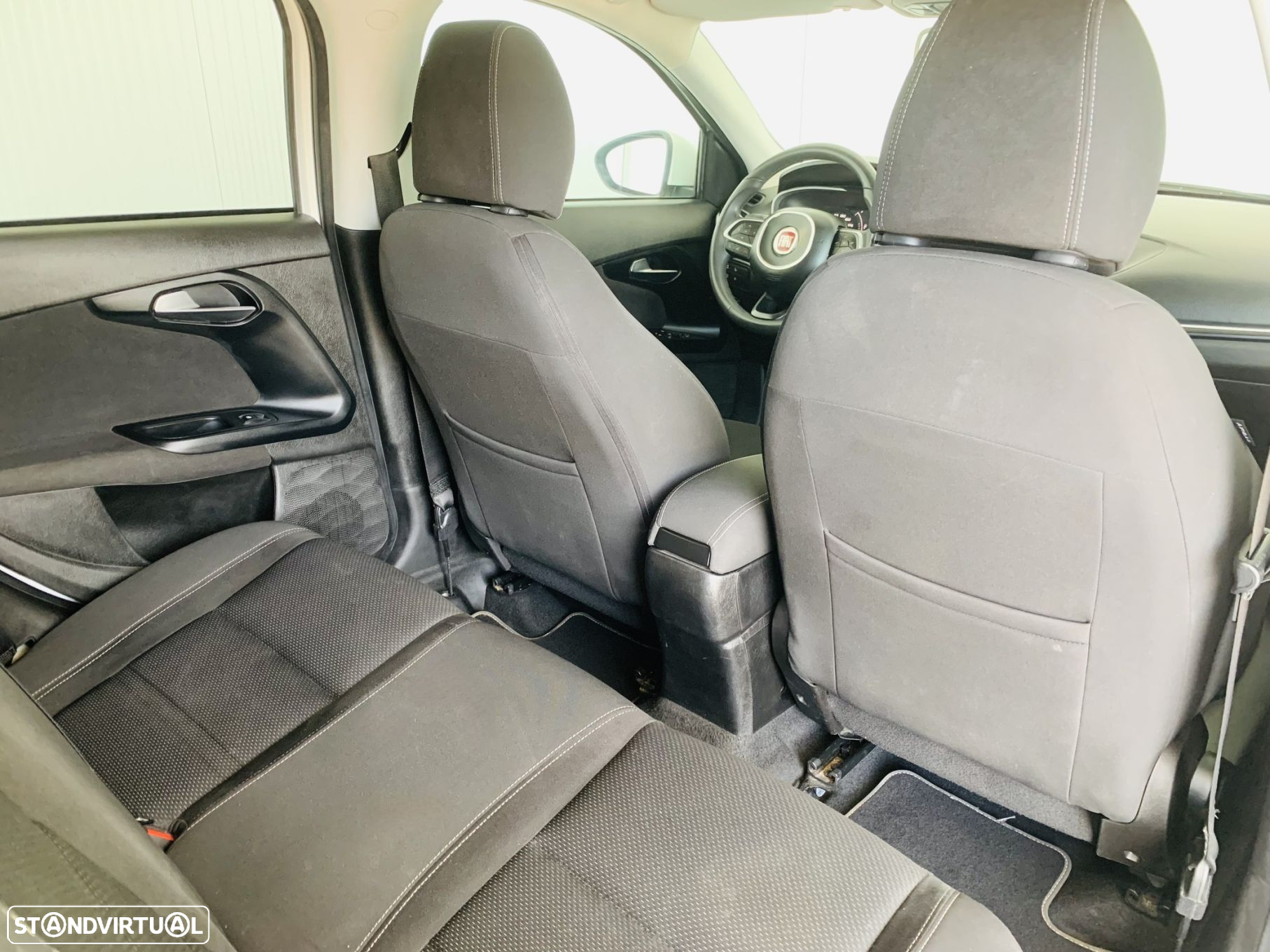 Fiat Tipo Station Wagon 1.3 M-Jet Lounge J17 - 35