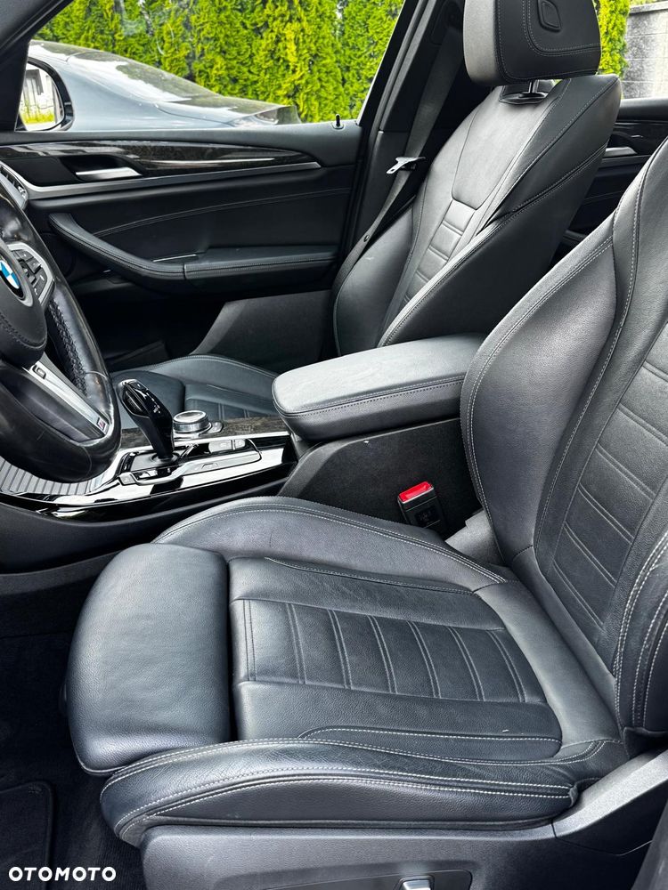 BMW X3 xDrive20d Luxury Line sport - 7
