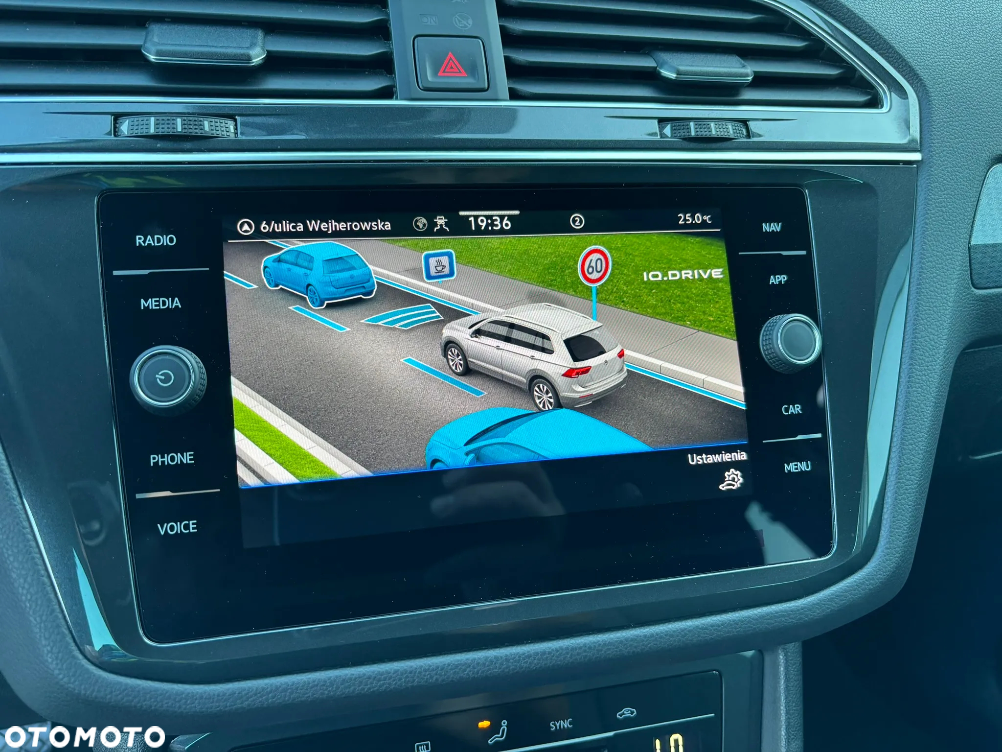 Volkswagen Tiguan 2.0 TDI BMT SCR IQ Drive DSG - 20