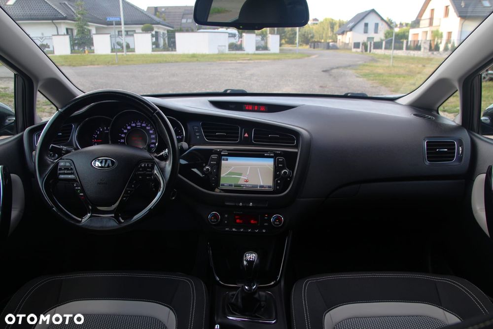 Kia Ceed 1.6 CRDi XL - 11