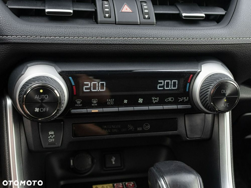 Toyota RAV4 - 17